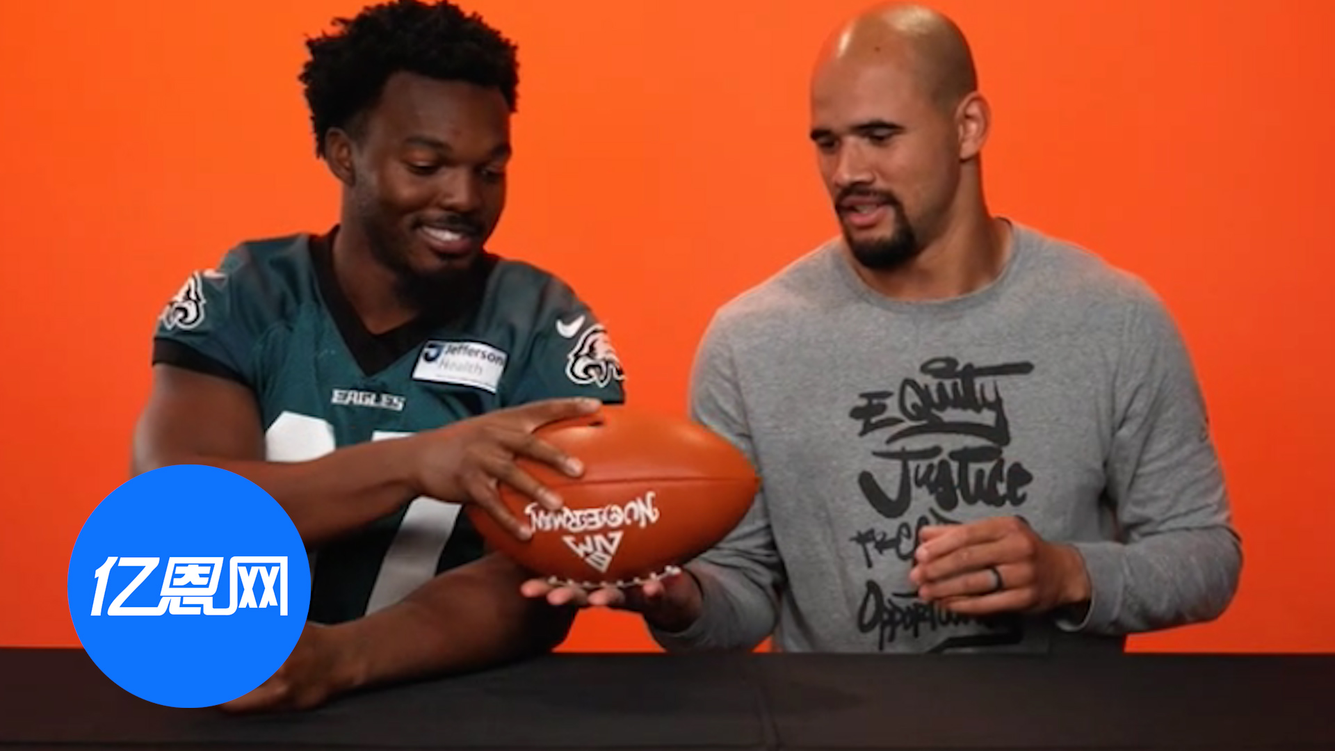 博眼球？美国知名球队也来测评Temu产品