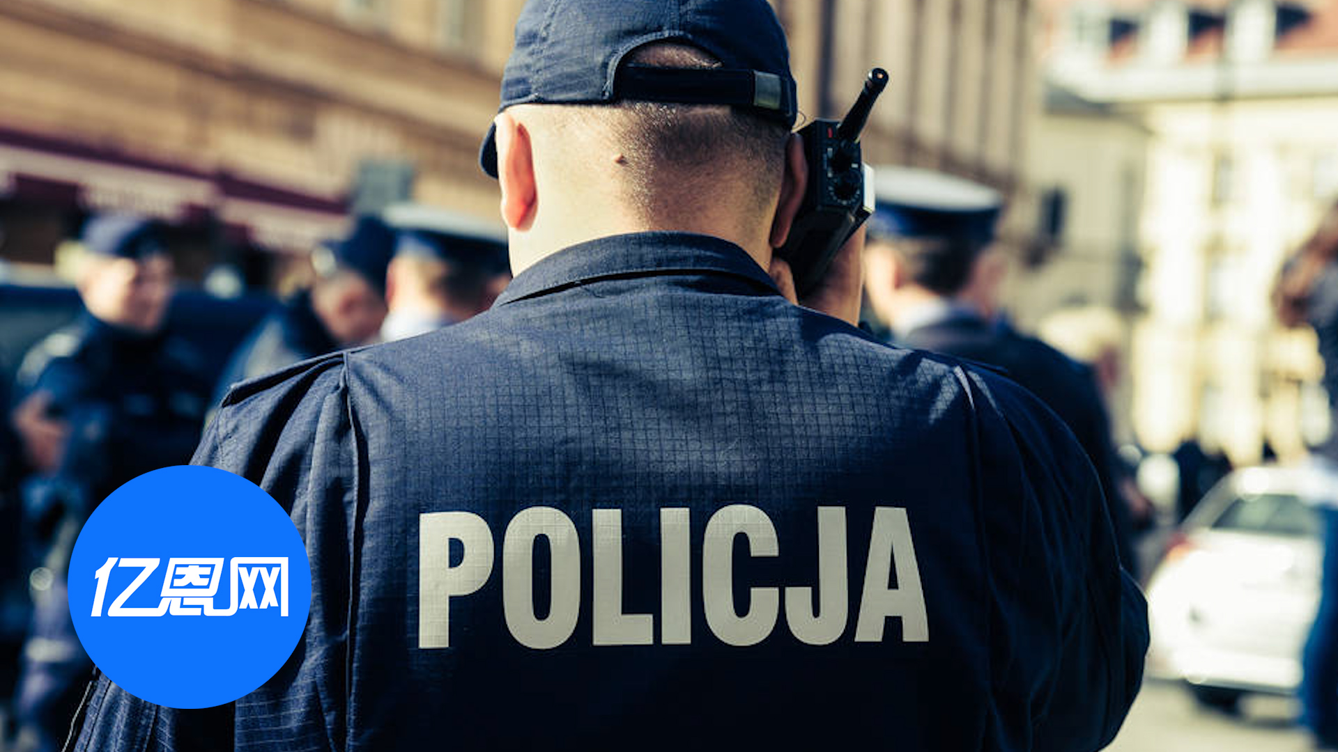 泰国捣毁中国团伙假货窝点，涉案超200万！